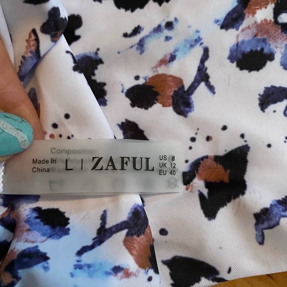 Zaful bikini L, size 8 NWT - Picture 2 of 4
